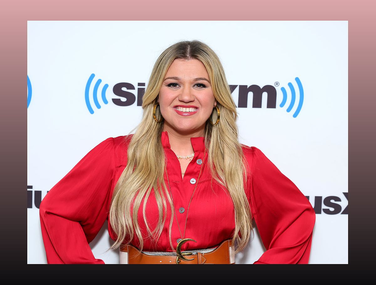 Kelly Clarkson's Legal Battle with Ex-Husband: A Closer Look - -1007834849