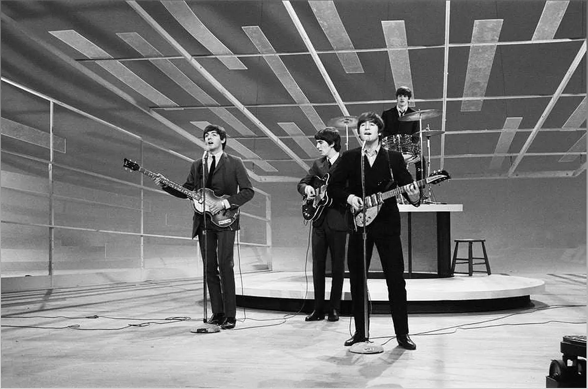 The Beatles' Resurgence: Surging Catalog and Billboard Success - -1210925104